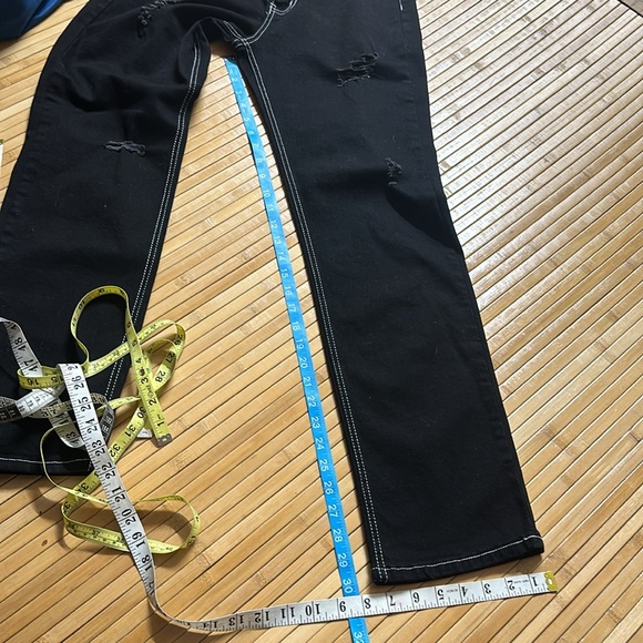 NWOT- PatronCito Red Label Black Jeans 32x30
White stitching - Picture 8 of 8